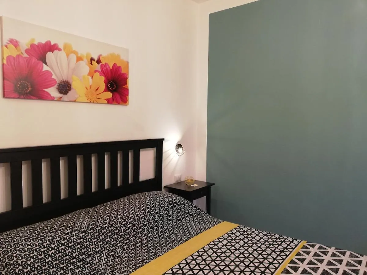 Bed & Breakfast The Yellow House Bed and Breakfast Fiumicino